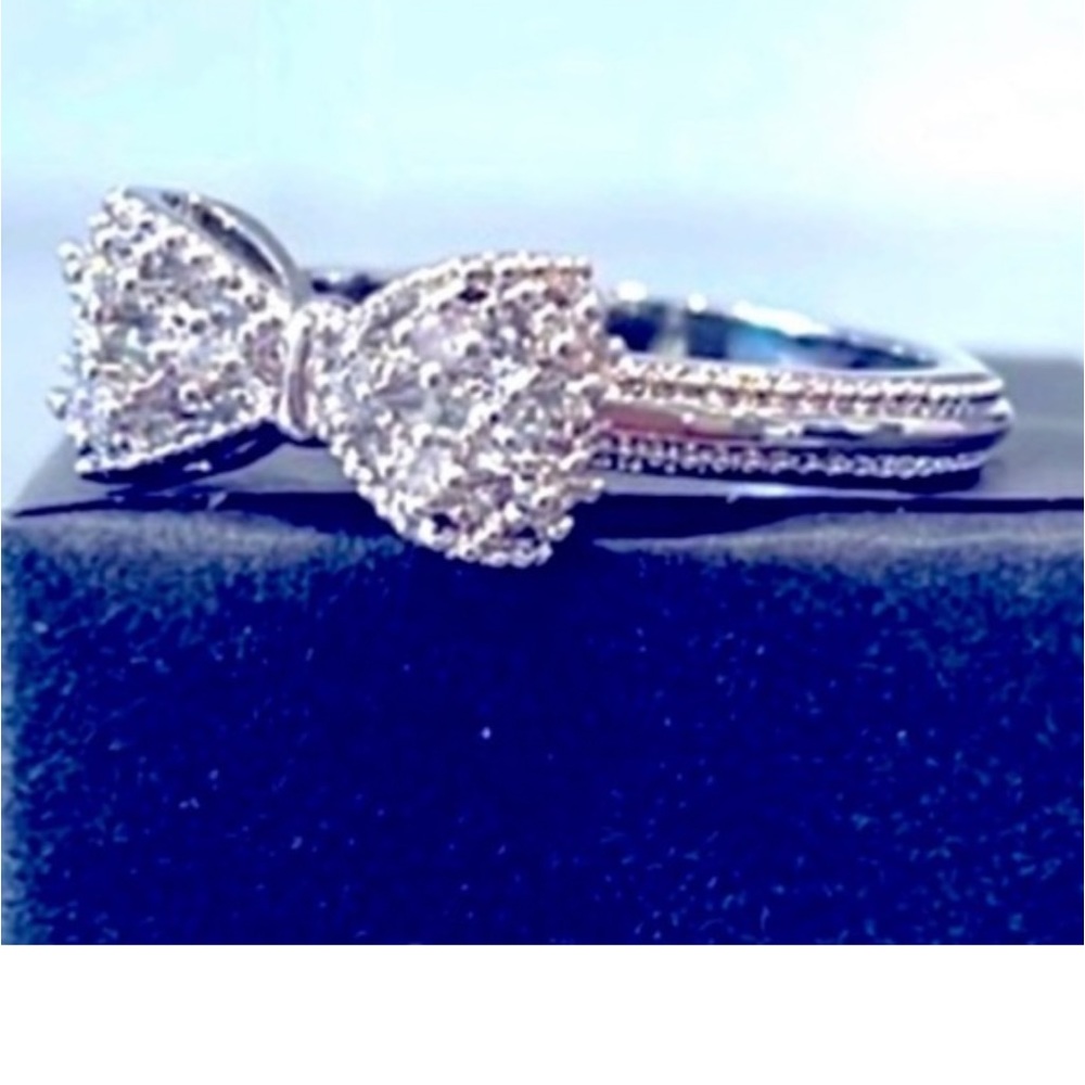 NWT Genuine💍Mossanite Diamond Bow Rings